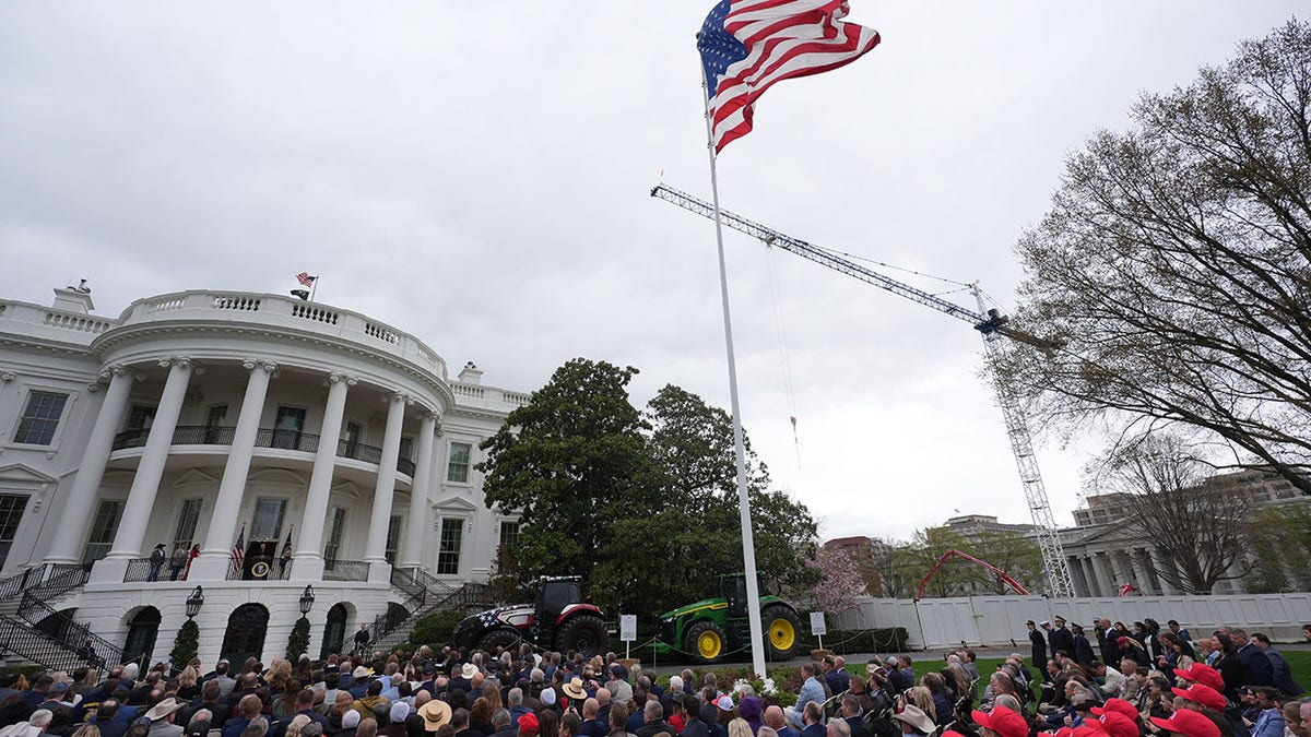 Farmers gather at the White House